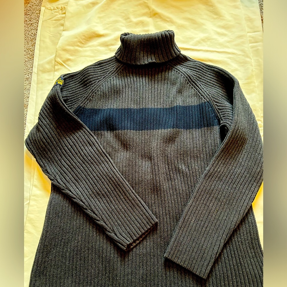 Vintage men’s Polo by Ralph Lauren turtleneck sweater. Size XL